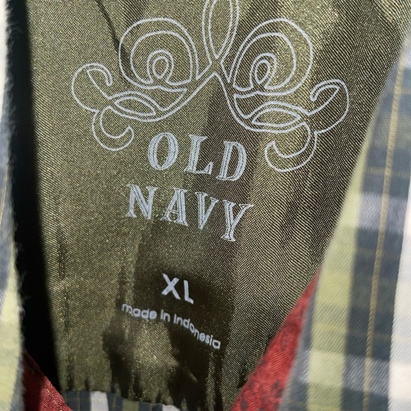 Old Navy Men's Olive Green Plaid Long Sleeve Button Down Shirt - XL - Picture 3 of 4